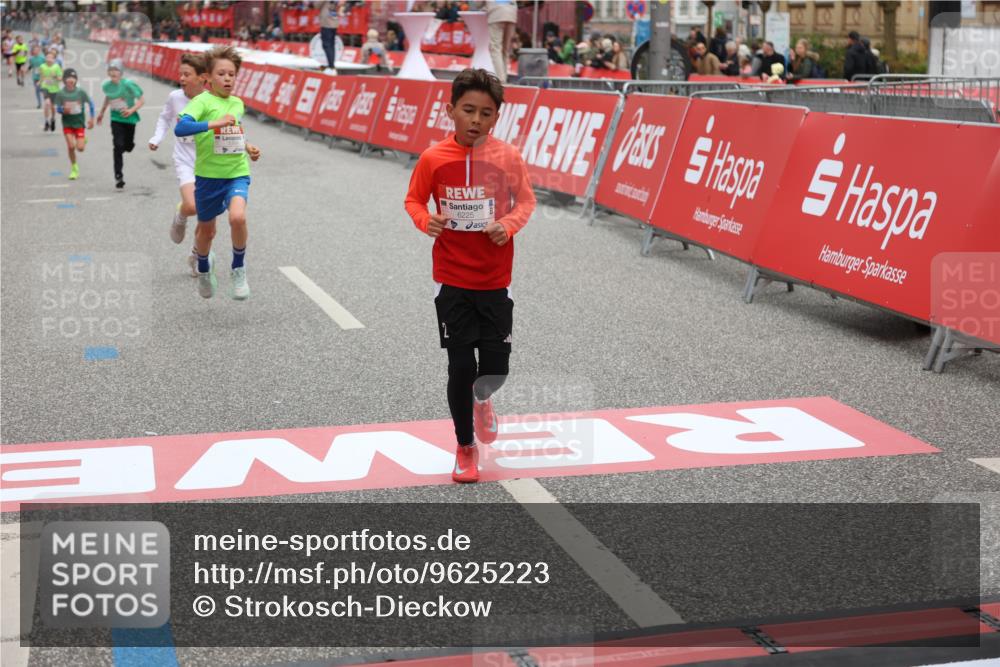 25.04.2026 - Das Zehntel Strokosch-Dieckow http://msf.ph/oto/9625223 25.04.2026 10:48:37 Ziel 5309, 6092, 6225, 7122, 8056 meine-sportfotos.de