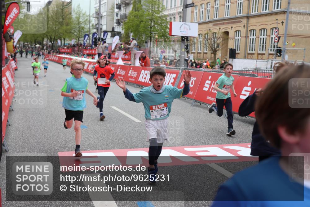 25.04.2026 - Das Zehntel Strokosch-Dieckow http://msf.ph/oto/9625231 25.04.2026 10:52:53 Ziel 5733, 6087, 6100, 6142, 6352, 6357, 6752, 7436, 7675, 8015, 8042 meine-sportfotos.de