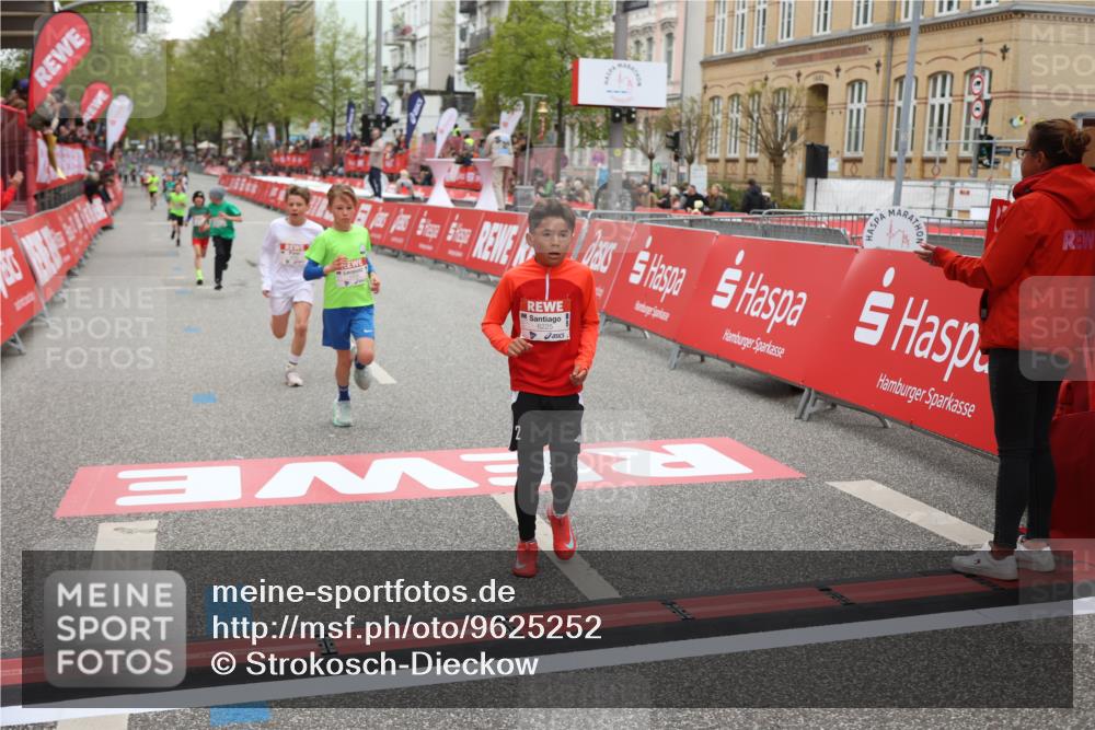 25.04.2026 - Das Zehntel Strokosch-Dieckow http://msf.ph/oto/9625252 25.04.2026 10:48:38 Ziel 5309, 6092, 6225, 7122, 8056 meine-sportfotos.de
