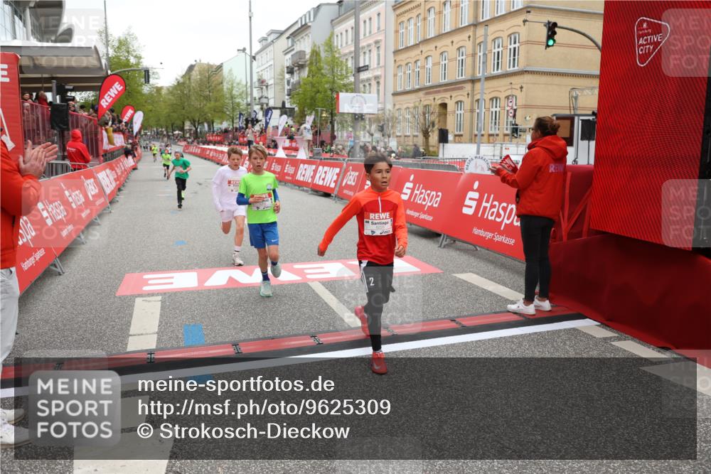 25.04.2026 - Das Zehntel Strokosch-Dieckow http://msf.ph/oto/9625309 25.04.2026 10:48:39 Ziel 5309, 6092, 6225, 7122, 8056, 8074 meine-sportfotos.de