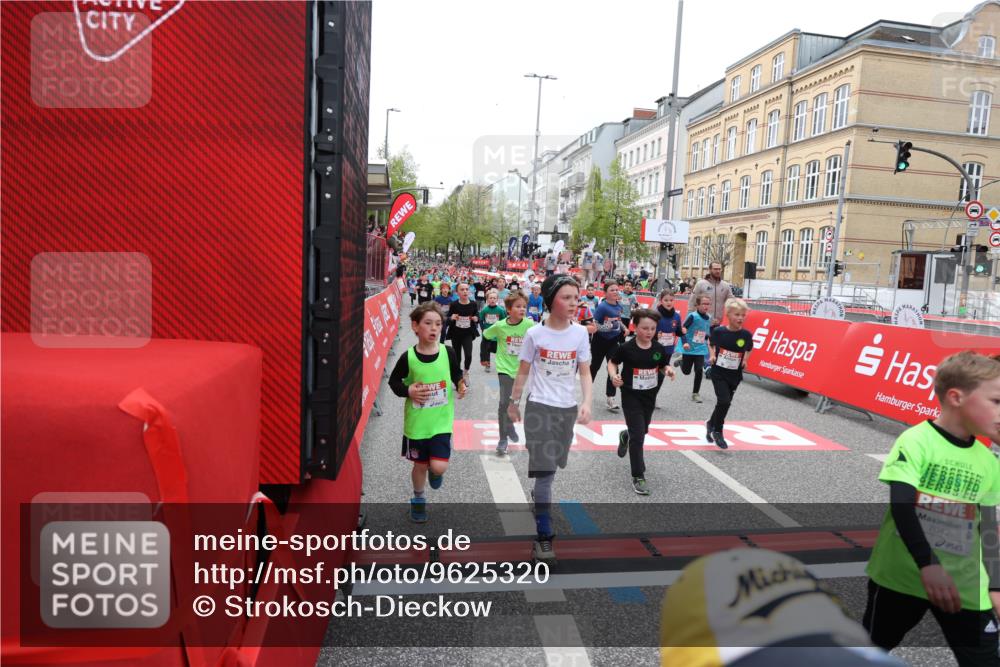 25.04.2026 - Das Zehntel Strokosch-Dieckow http://msf.ph/oto/9625320 25.04.2026 10:59:23 Ziel 5166, 5341, 5373, 5375, 5392, 5407, 5499, 5680, 5691, 5694, 5750, 5801, 5814, 5822, 5987, 5996, 6033, 6199, 6319, 6351, 6361, 6388, 6489, 6538, 6590, 6786, 6810, 6921, 6930, 7042, 7049, 7062, 7196, 7230, 7236, 7294, 7760, 7868, 8071 meine-sportfotos.de