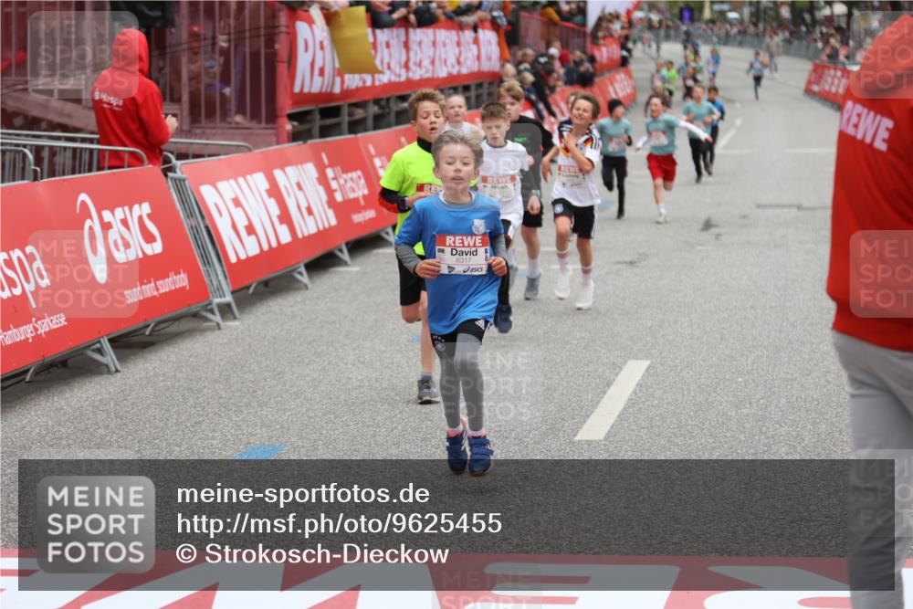 25.04.2026 - Das Zehntel Strokosch-Dieckow http://msf.ph/oto/9625455 25.04.2026 10:48:49 Ziel 5293, 5921, 6317 meine-sportfotos.de