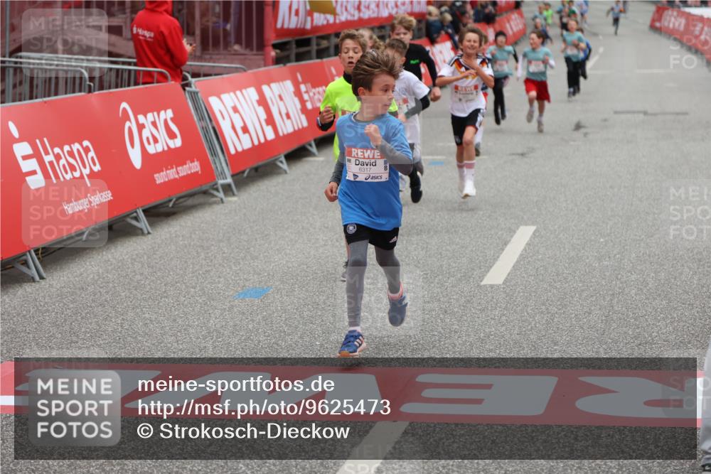 25.04.2026 - Das Zehntel Strokosch-Dieckow http://msf.ph/oto/9625473 25.04.2026 10:48:50 Ziel 5103, 5293, 5502, 5921, 6317, 7239, 8062 meine-sportfotos.de