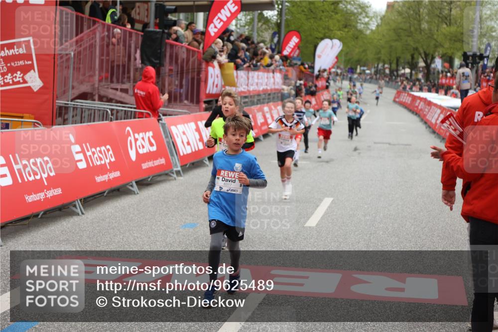 25.04.2026 - Das Zehntel Strokosch-Dieckow http://msf.ph/oto/9625489 25.04.2026 10:48:50 Ziel 5103, 5293, 5502, 5921, 6317, 7239, 8062 meine-sportfotos.de