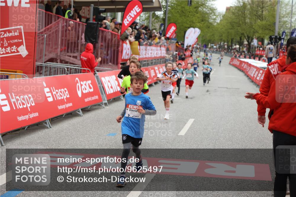 25.04.2026 - Das Zehntel Strokosch-Dieckow http://msf.ph/oto/9625497 25.04.2026 10:48:50 Ziel 5103, 5293, 5502, 5921, 6317, 7239, 8062 meine-sportfotos.de