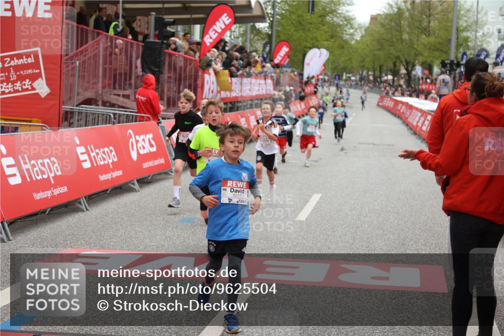 25.04.2026 - Das Zehntel Strokosch-Dieckow http://msf.ph/oto/9625504 25.04.2026 10:48:51 Ziel 5103, 5293, 5502, 5921, 6317, 6971, 7239, 7624, 8052, 8062 meine-sportfotos.de