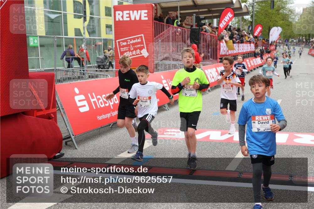 25.04.2026 - Das Zehntel Strokosch-Dieckow http://msf.ph/oto/9625557 25.04.2026 10:48:52 Ziel 5103, 5502, 5921, 6317, 6971, 7239, 7604, 7624, 8052, 8062 meine-sportfotos.de