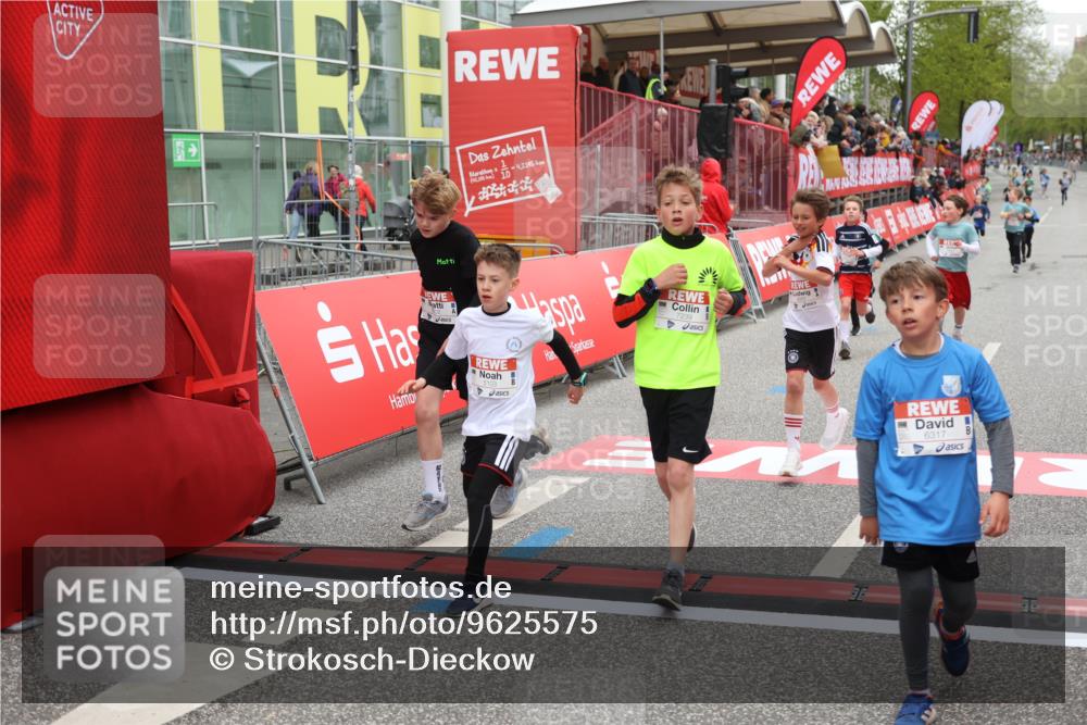 25.04.2026 - Das Zehntel Strokosch-Dieckow http://msf.ph/oto/9625575 25.04.2026 10:48:52 Ziel 5103, 5502, 5921, 6317, 6971, 7239, 7604, 7624, 8052, 8062 meine-sportfotos.de