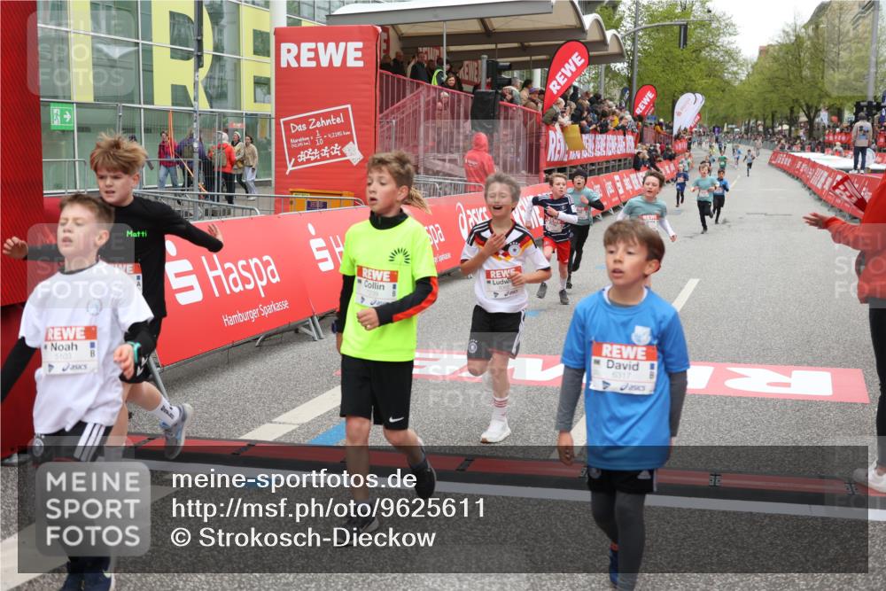 25.04.2026 - Das Zehntel Strokosch-Dieckow http://msf.ph/oto/9625611 25.04.2026 10:48:53 Ziel 5103, 5502, 5921, 6317, 6971, 7239, 7604, 7624, 8052, 8062 meine-sportfotos.de