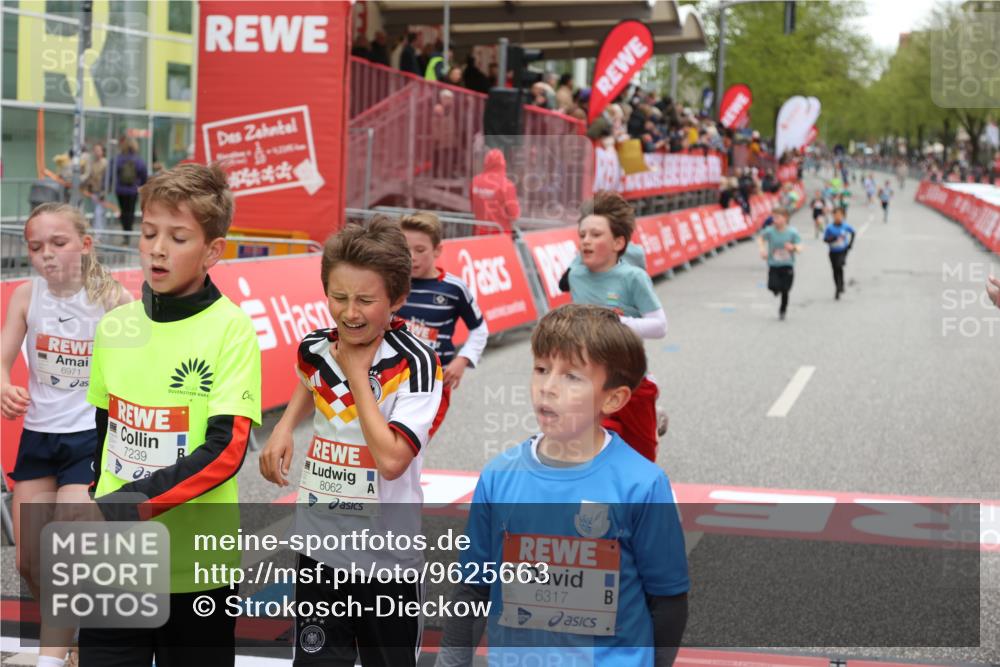 25.04.2026 - Das Zehntel Strokosch-Dieckow http://msf.ph/oto/9625663 25.04.2026 10:48:54 Ziel 5103, 5502, 5921, 6317, 6971, 7239, 7604, 7624, 8052, 8062 meine-sportfotos.de