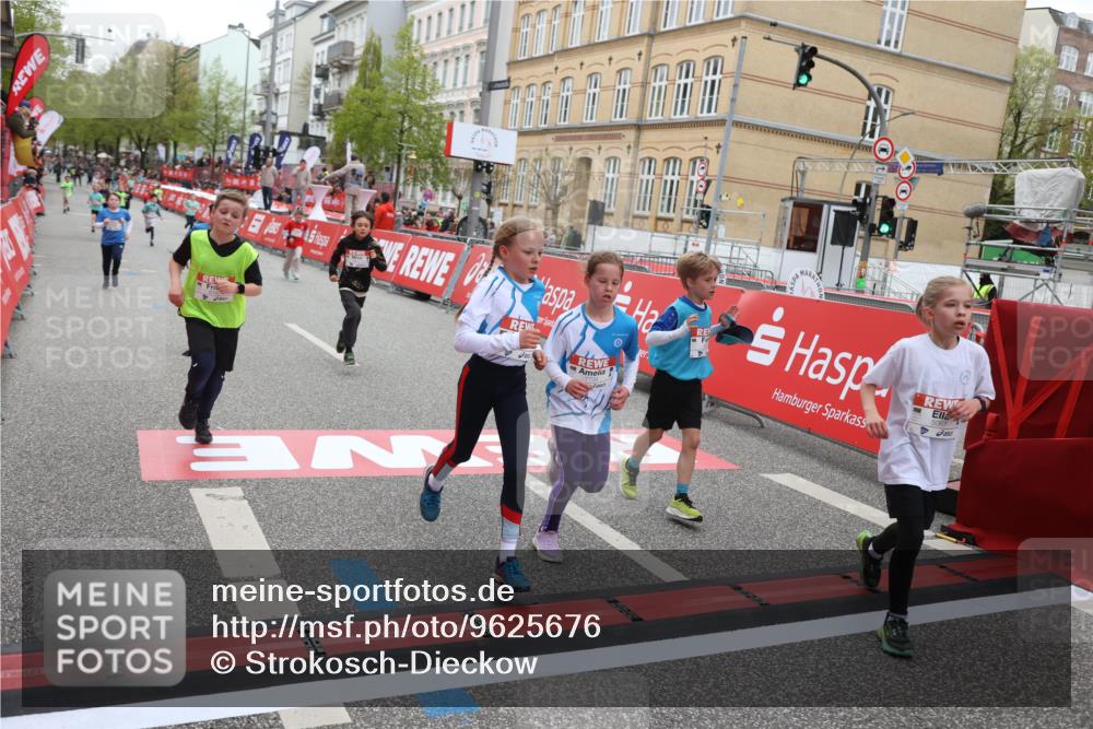 25.04.2026 - Das Zehntel Strokosch-Dieckow http://msf.ph/oto/9625676 25.04.2026 10:52:47 Ziel 5067, 5733, 6064, 6100, 6250, 6357, 6426, 7252, 7734, 7758, 7897, 8015, 8044, 8050 meine-sportfotos.de