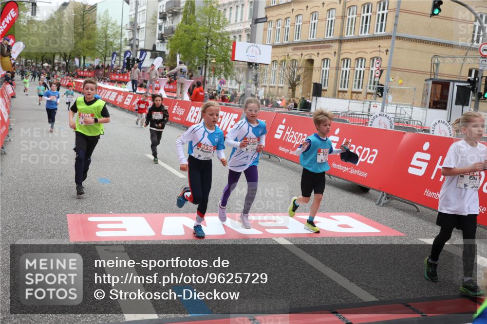 25.04.2026 - Das Zehntel Strokosch-Dieckow http://msf.ph/oto/9625729 25.04.2026 10:52:46 Ziel 5067, 5733, 6064, 6100, 6136, 6250, 6357, 6426, 7252, 7734, 7758, 7897, 7957, 7963, 8015, 8044, 8050 meine-sportfotos.de