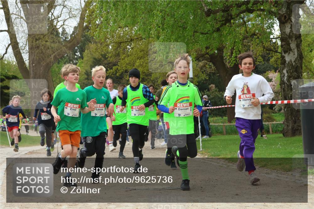 25.04.2026 - Das Zehntel Zöllner http://msf.ph/oto/9625736 25.04.2026 11:40:40 Laufen 10641, 10639, 11037, 11011, 12129 meine-sportfotos.de