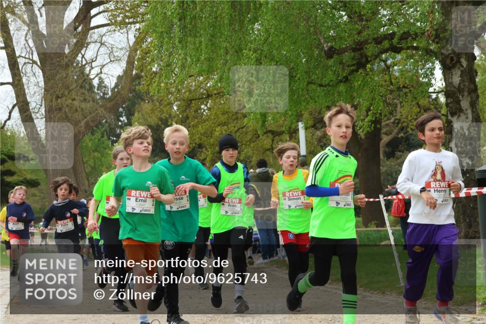 25.04.2026 - Das Zehntel Zöllner http://msf.ph/oto/9625743 25.04.2026 11:40:41 Laufen 10641, 0639, 11011, 12129 meine-sportfotos.de