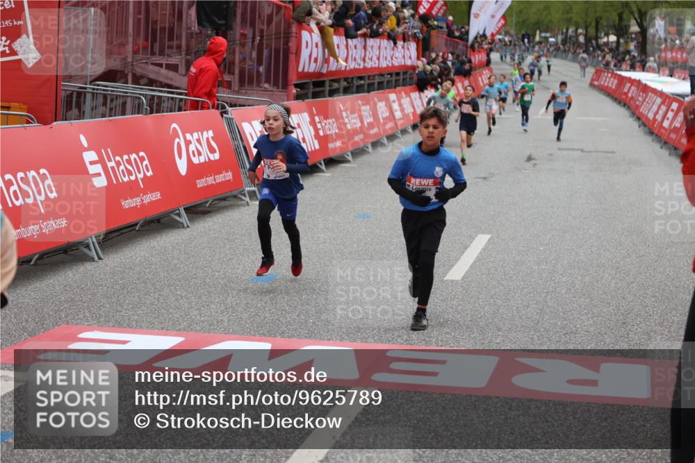 25.04.2026 - Das Zehntel Strokosch-Dieckow http://msf.ph/oto/9625789 25.04.2026 10:48:58 Ziel 5103, 5454, 5502, 6323, 6971, 7239, 7588, 7604, 7624, 8052, 8062 meine-sportfotos.de