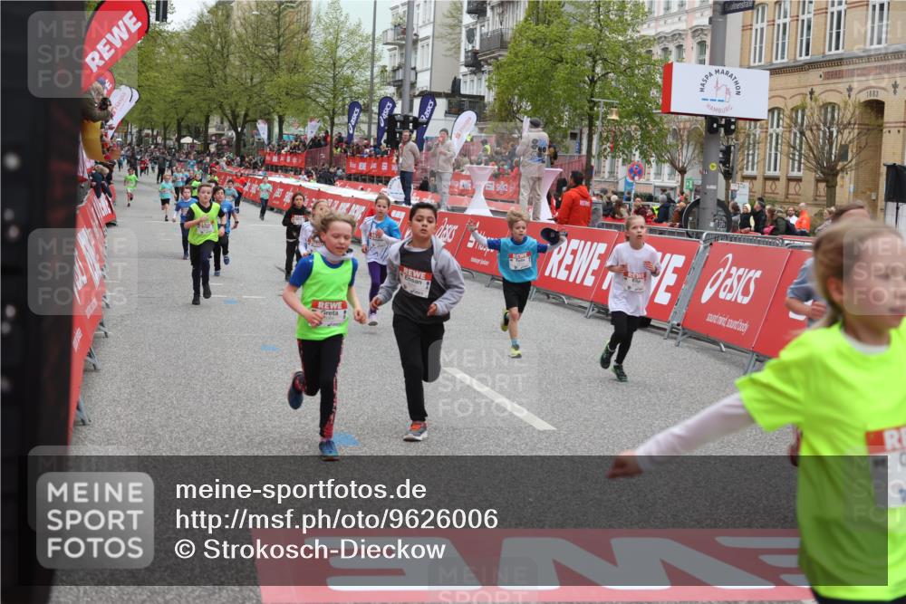 25.04.2026 - Das Zehntel Strokosch-Dieckow http://msf.ph/oto/9626006 25.04.2026 10:52:43 Ziel 5067, 6064, 6136, 6250, 6426, 7252, 7603, 7721, 7897, 7957, 7963, 8044, 8050 meine-sportfotos.de