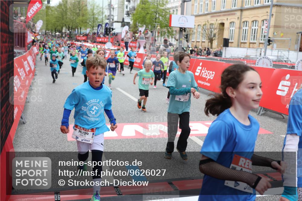 25.04.2026 - Das Zehntel Strokosch-Dieckow http://msf.ph/oto/9626027 25.04.2026 10:59:15 Ziel 5185, 5212, 5341, 5366, 5373, 5532, 5556, 5731, 5757, 5850, 5862, 5938, 6319, 6347, 6356, 6367, 6723, 6809, 6843, 6860, 7144, 7230, 7318, 7356, 7520, 7613, 7673, 7677 meine-sportfotos.de