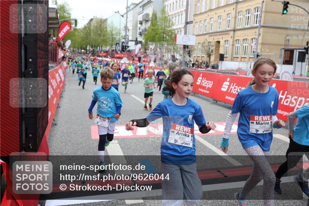 25.04.2026 - Das Zehntel Strokosch-Dieckow http://msf.ph/oto/9626044 25.04.2026 10:59:15 Ziel 5185, 5212, 5341, 5366, 5373, 5532, 5556, 5731, 5757, 5850, 5862, 5938, 6319, 6347, 6356, 6367, 6723, 6809, 6843, 6860, 7144, 7230, 7318, 7356, 7520, 7613, 7673, 7677 meine-sportfotos.de