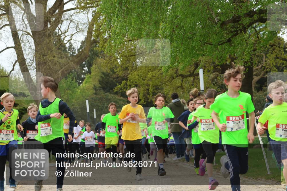 25.04.2026 - Das Zehntel Zöllner http://msf.ph/oto/9626071 25.04.2026 11:40:46 Laufen 11974, 11962, 13008, 12786, 1300 meine-sportfotos.de