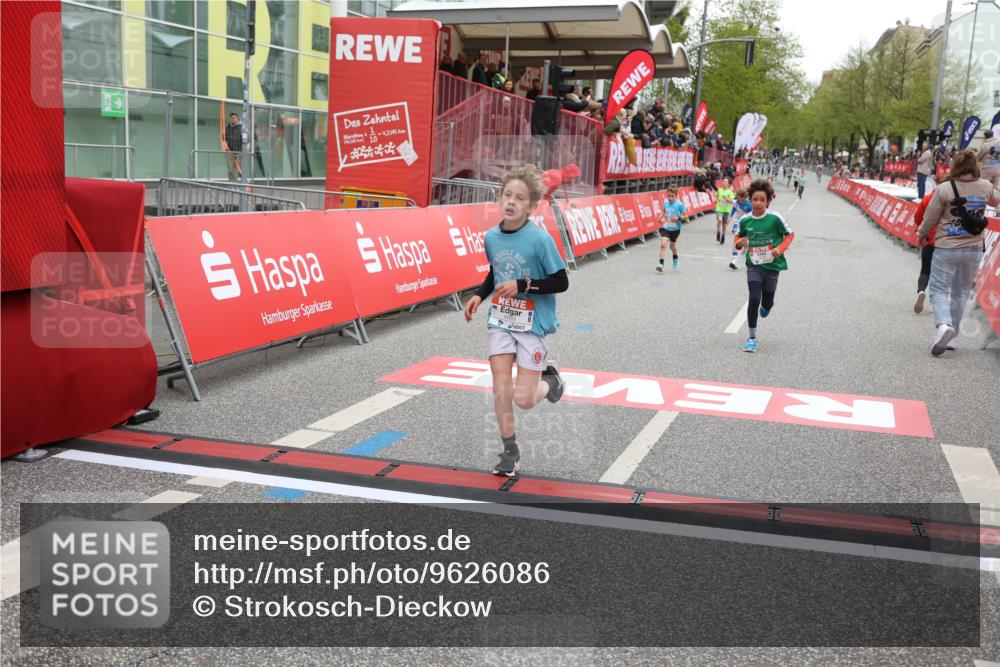 25.04.2026 - Das Zehntel Strokosch-Dieckow http://msf.ph/oto/9626086 25.04.2026 10:49:06 Ziel 5905, 6685, 6889, 7315, 7549, 7696 meine-sportfotos.de