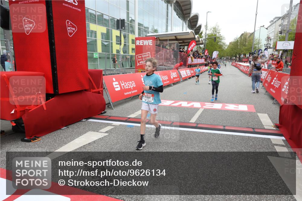 25.04.2026 - Das Zehntel Strokosch-Dieckow http://msf.ph/oto/9626134 25.04.2026 10:49:07 Ziel 5905, 6685, 6889, 6906, 7315, 7549, 7696, 7738 meine-sportfotos.de