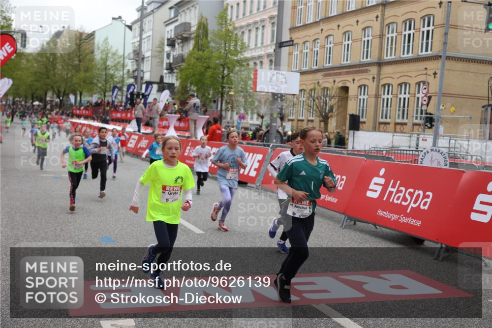 25.04.2026 - Das Zehntel Strokosch-Dieckow http://msf.ph/oto/9626139 25.04.2026 10:52:42 Ziel 6064, 6078, 6136, 6250, 6424, 6426, 7252, 7603, 7700, 7721, 7897, 7957, 7963, 8044, 8050 meine-sportfotos.de