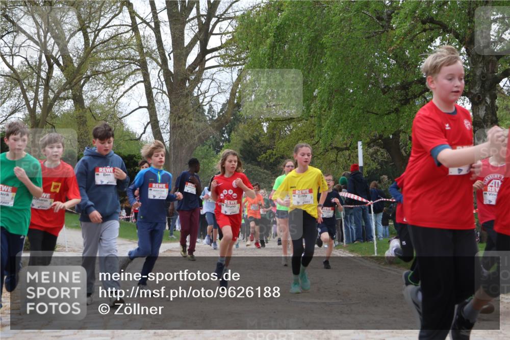 25.04.2026 - Das Zehntel Zöllner http://msf.ph/oto/9626188 25.04.2026 13:43:26 Laufen 269 meine-sportfotos.de