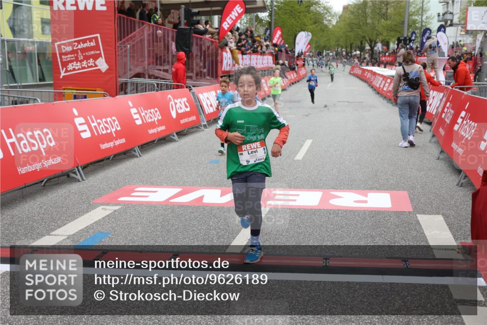 25.04.2026 - Das Zehntel Strokosch-Dieckow http://msf.ph/oto/9626189 25.04.2026 10:49:08 Ziel 5905, 6685, 6889, 6906, 7315, 7549, 7696, 7738 meine-sportfotos.de