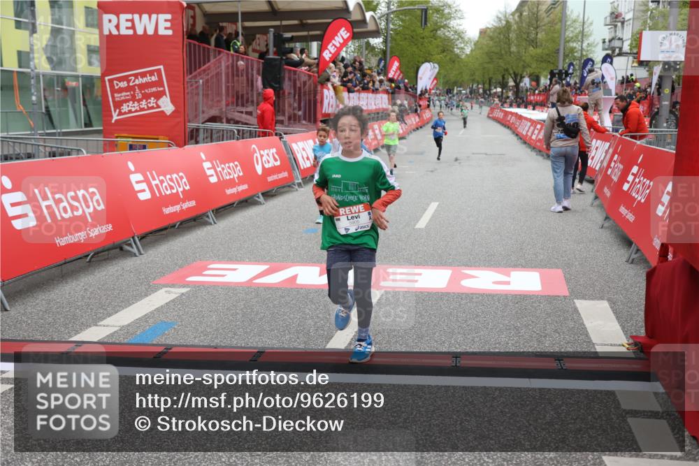 25.04.2026 - Das Zehntel Strokosch-Dieckow http://msf.ph/oto/9626199 25.04.2026 10:49:08 Ziel 5905, 6685, 6889, 6906, 7315, 7549, 7696, 7738 meine-sportfotos.de