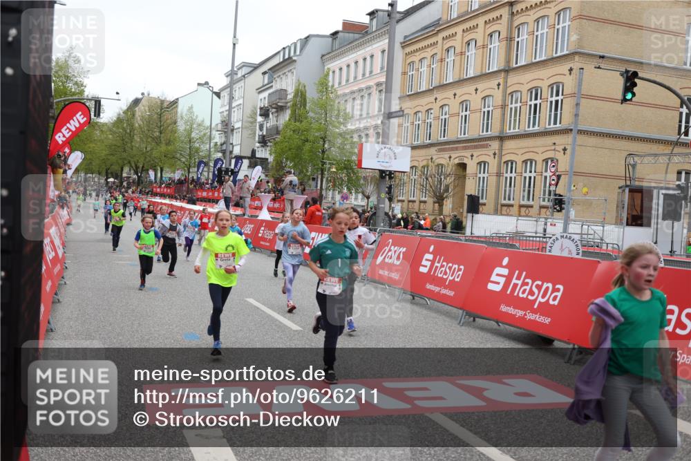 25.04.2026 - Das Zehntel Strokosch-Dieckow http://msf.ph/oto/9626211 25.04.2026 10:52:42 Ziel 6064, 6078, 6136, 6250, 6424, 6426, 7252, 7603, 7700, 7721, 7897, 7957, 7963, 8044, 8050 meine-sportfotos.de