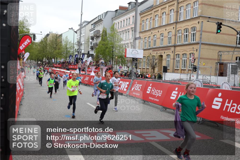 25.04.2026 - Das Zehntel Strokosch-Dieckow http://msf.ph/oto/9626251 25.04.2026 10:52:41 Ziel 6078, 6136, 6250, 6424, 7208, 7252, 7300, 7603, 7700, 7721, 7897, 7957, 7963, 8044 meine-sportfotos.de