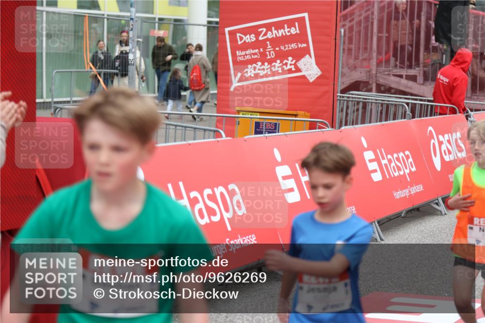 25.04.2026 - Das Zehntel Strokosch-Dieckow http://msf.ph/oto/9626269 25.04.2026 10:49:33 Ziel 5425, 6104, 6326, 7381, 7385, 7982 meine-sportfotos.de