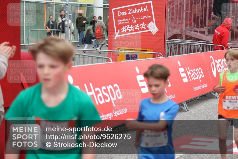 25.04.2026 - Das Zehntel Strokosch-Dieckow http://msf.ph/oto/9626275 25.04.2026 10:49:33 Ziel 5425, 6104, 6326, 7381, 7385, 7982 meine-sportfotos.de