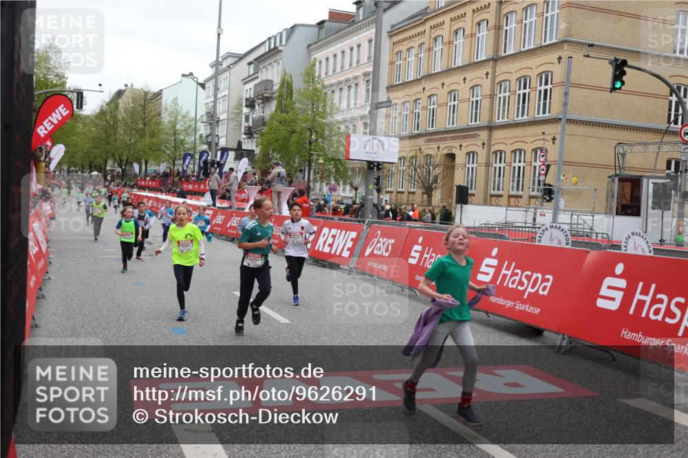 25.04.2026 - Das Zehntel Strokosch-Dieckow http://msf.ph/oto/9626291 25.04.2026 10:52:41 Ziel 6078, 6136, 6250, 6424, 7208, 7252, 7300, 7603, 7700, 7721, 7897, 7957, 7963, 8044 meine-sportfotos.de