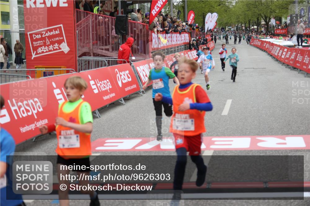 25.04.2026 - Das Zehntel Strokosch-Dieckow http://msf.ph/oto/9626303 25.04.2026 10:49:33 Ziel 5425, 6104, 6326, 7381, 7385, 7982 meine-sportfotos.de