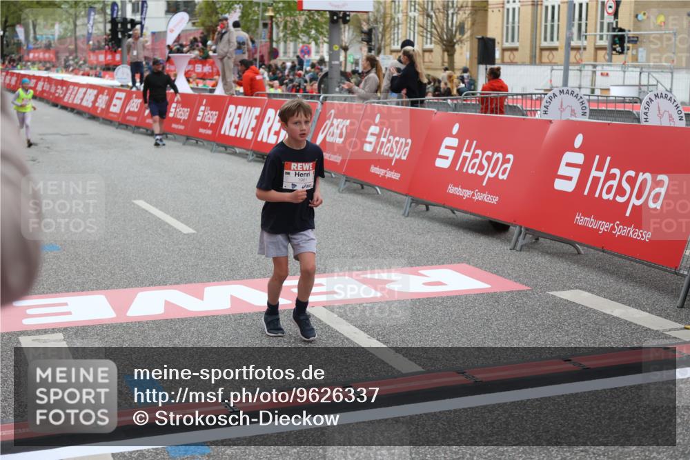 25.04.2026 - Das Zehntel Strokosch-Dieckow http://msf.ph/oto/9626337 25.04.2026 08:58:32 Ziel 1455, 1754, 1961, 2288, 2289, 2423, 2428, 2566, 2853, 3160, 3846, 4029 meine-sportfotos.de