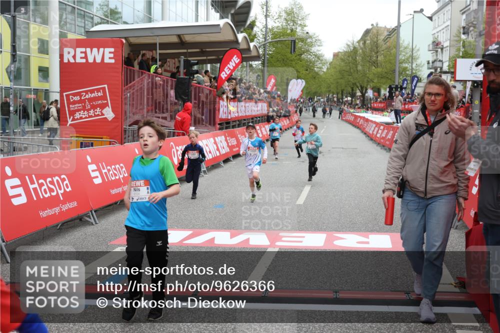 25.04.2026 - Das Zehntel Strokosch-Dieckow http://msf.ph/oto/9626366 25.04.2026 10:49:35 Ziel 6104, 6326, 6407, 7381, 7385, 7547, 7747, 7982, 8025 meine-sportfotos.de