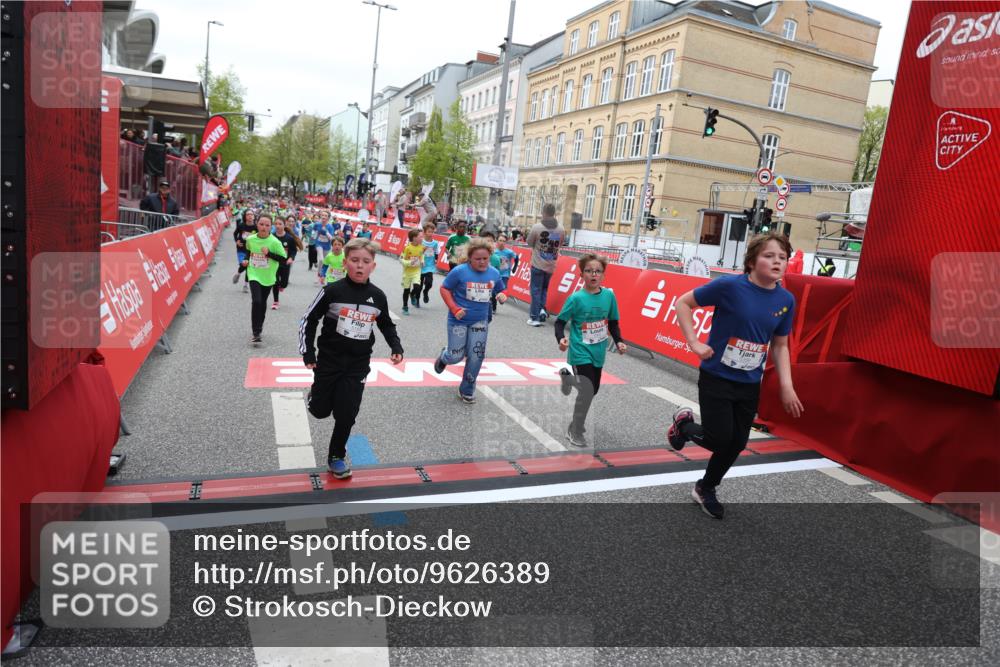 25.04.2026 - Das Zehntel Strokosch-Dieckow http://msf.ph/oto/9626389 25.04.2026 10:59:11 Ziel 5153, 5159, 5185, 5212, 5366, 5532, 5556, 5568, 5609, 5731, 5757, 5850, 5862, 6347, 6576, 6600, 6723, 6741, 6802, 6843, 7144, 7301, 7318, 7356, 7414, 7417, 7516, 7520, 7565, 7673, 7677 meine-sportfotos.de