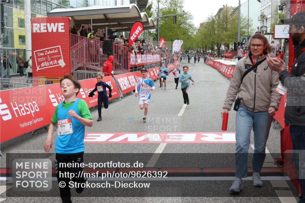 25.04.2026 - Das Zehntel Strokosch-Dieckow http://msf.ph/oto/9626392 25.04.2026 10:49:35 Ziel 6104, 6326, 6407, 7381, 7385, 7547, 7747, 7982, 8025 meine-sportfotos.de