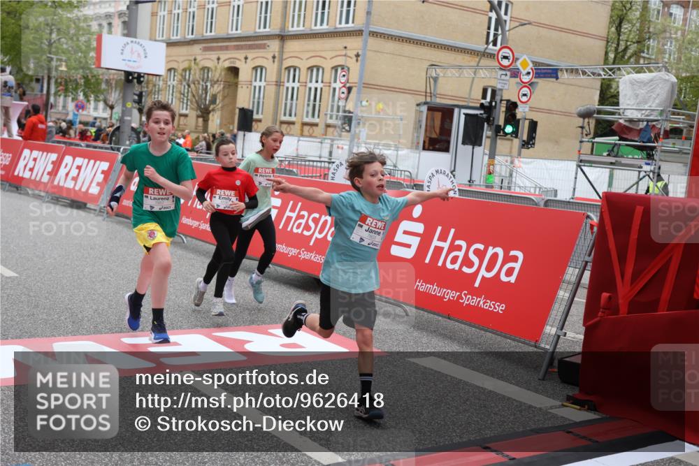 25.04.2026 - Das Zehntel Strokosch-Dieckow http://msf.ph/oto/9626418 25.04.2026 10:52:39 Ziel 5484, 5782, 5820, 6078, 6136, 6424, 7208, 7300, 7332, 7603, 7700, 7721, 7957, 7963 meine-sportfotos.de