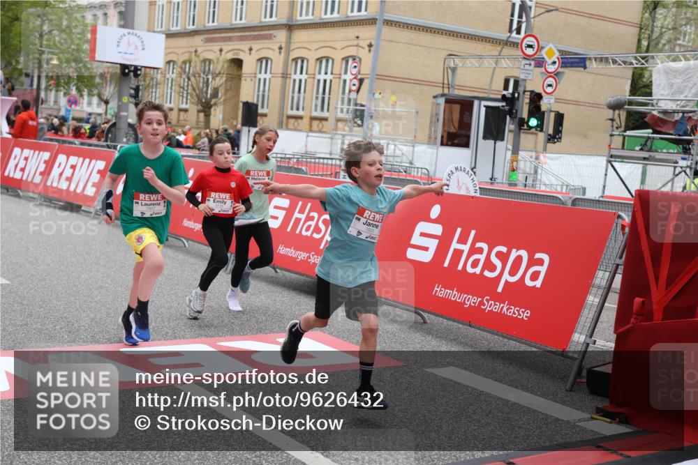 25.04.2026 - Das Zehntel Strokosch-Dieckow http://msf.ph/oto/9626432 25.04.2026 10:52:39 Ziel 5484, 5782, 5820, 6078, 6136, 6424, 7208, 7300, 7332, 7603, 7700, 7721, 7957, 7963 meine-sportfotos.de