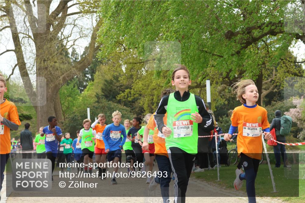 25.04.2026 - Das Zehntel Zöllner http://msf.ph/oto/9626493 25.04.2026 11:40:57 Laufen 11017, 12400 meine-sportfotos.de