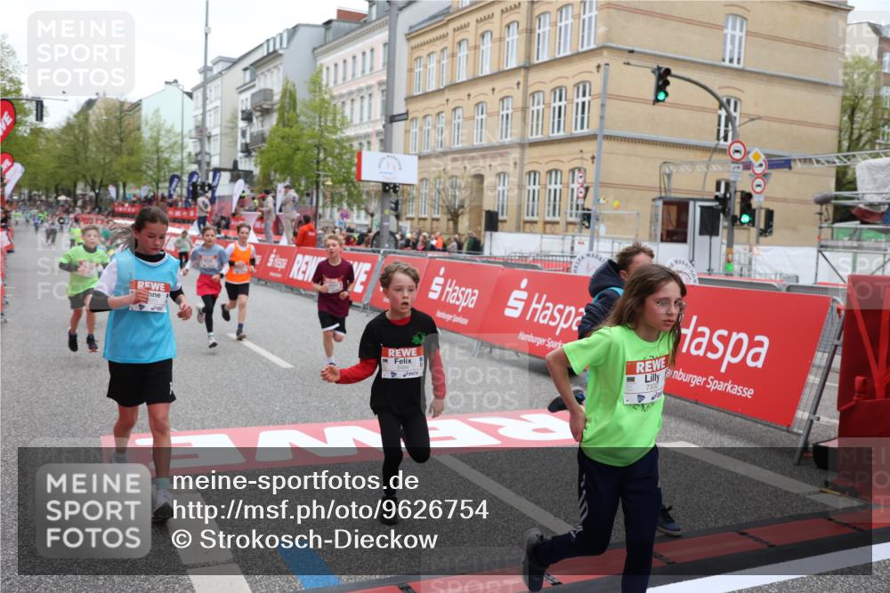 25.04.2026 - Das Zehntel Strokosch-Dieckow http://msf.ph/oto/9626754 25.04.2026 10:52:34 Ziel 5089, 5484, 5526, 5551, 5575, 5782, 5820, 5823, 6078, 6424, 7103, 7208, 7254, 7300, 7332, 7388, 7700 meine-sportfotos.de