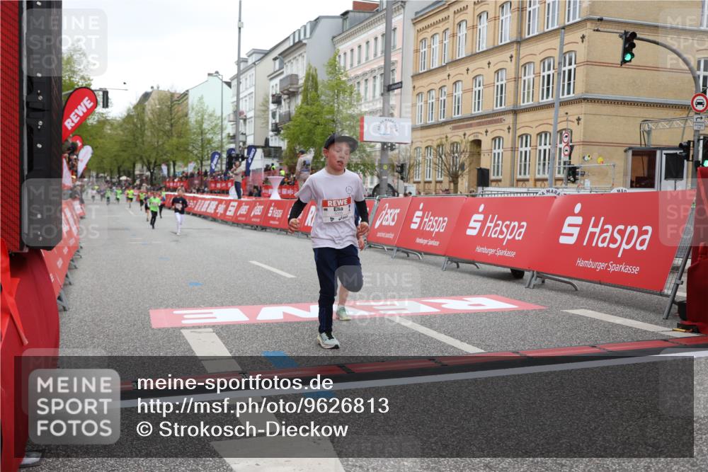 25.04.2026 - Das Zehntel Strokosch-Dieckow http://msf.ph/oto/9626813 25.04.2026 10:50:17 Ziel 5383, 5512, 5579, 5589, 5762, 6327, 6339, 6964, 7619, 7706, 7882, 7939, 7941 meine-sportfotos.de