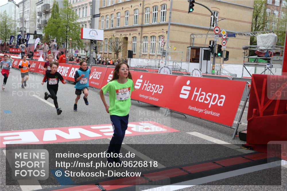 25.04.2026 - Das Zehntel Strokosch-Dieckow http://msf.ph/oto/9626818 25.04.2026 10:52:33 Ziel 5089, 5484, 5526, 5551, 5575, 5782, 5820, 5823, 7100, 7103, 7208, 7254, 7300, 7332, 7388 meine-sportfotos.de