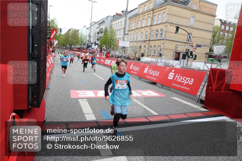 25.04.2026 - Das Zehntel Strokosch-Dieckow http://msf.ph/oto/9626855 25.04.2026 10:52:32 Ziel 5089, 5484, 5492, 5526, 5551, 5575, 5782, 5820, 5823, 6988, 7100, 7103, 7254, 7332, 7388 meine-sportfotos.de