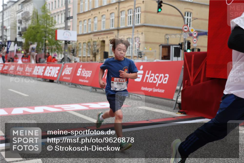 25.04.2026 - Das Zehntel Strokosch-Dieckow http://msf.ph/oto/9626878 25.04.2026 10:50:18 Ziel 5383, 5512, 5579, 5589, 6327, 6339, 7619, 7706, 7882, 7939, 7941 meine-sportfotos.de