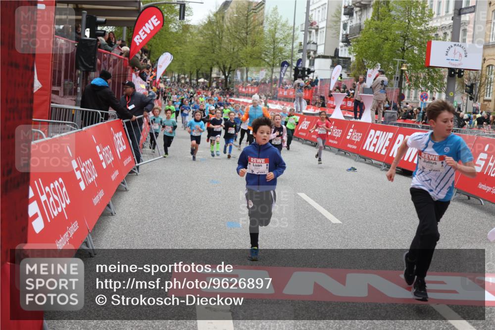 25.04.2026 - Das Zehntel Strokosch-Dieckow http://msf.ph/oto/9626897 25.04.2026 10:59:03 Ziel 5206, 5616, 5643, 6348, 6378, 6574, 6609, 6662, 6678, 6681, 6837, 6897, 7516, 7680, 7736, 7755, 7915 meine-sportfotos.de