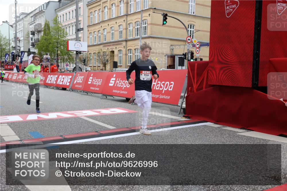 25.04.2026 - Das Zehntel Strokosch-Dieckow http://msf.ph/oto/9626996 25.04.2026 10:50:23 Ziel 5005, 5383, 5577, 6327, 6339, 7156 meine-sportfotos.de