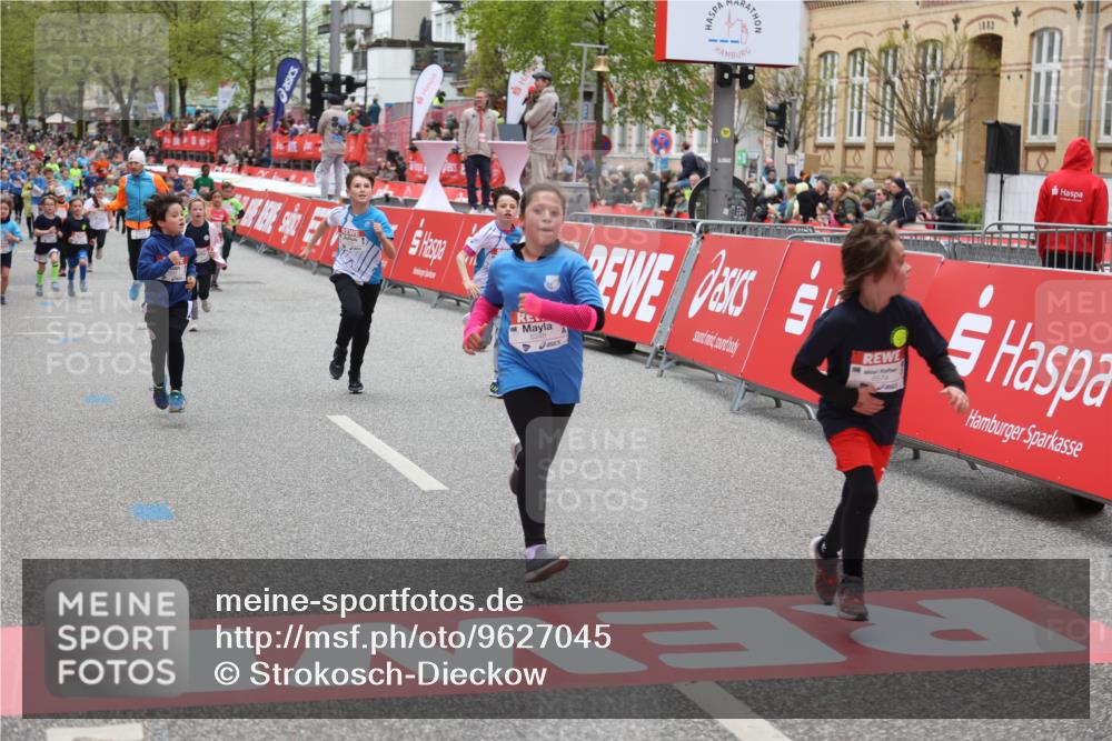 25.04.2026 - Das Zehntel Strokosch-Dieckow http://msf.ph/oto/9627045 25.04.2026 10:59:01 Ziel 5032, 5206, 5377, 5608, 5616, 5643, 5810, 6348, 6378, 6574, 6609, 6662, 6678, 6837, 6893, 6897, 7680, 7736, 7755, 7915 meine-sportfotos.de